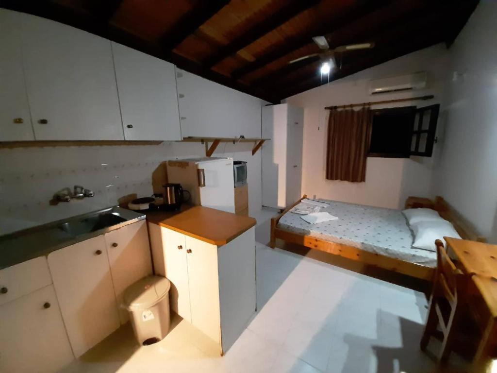 Marianthi Studios Lassi  Buitenkant foto